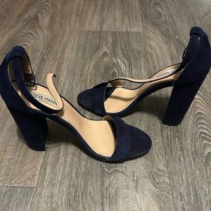 Steve Madden Navy heels